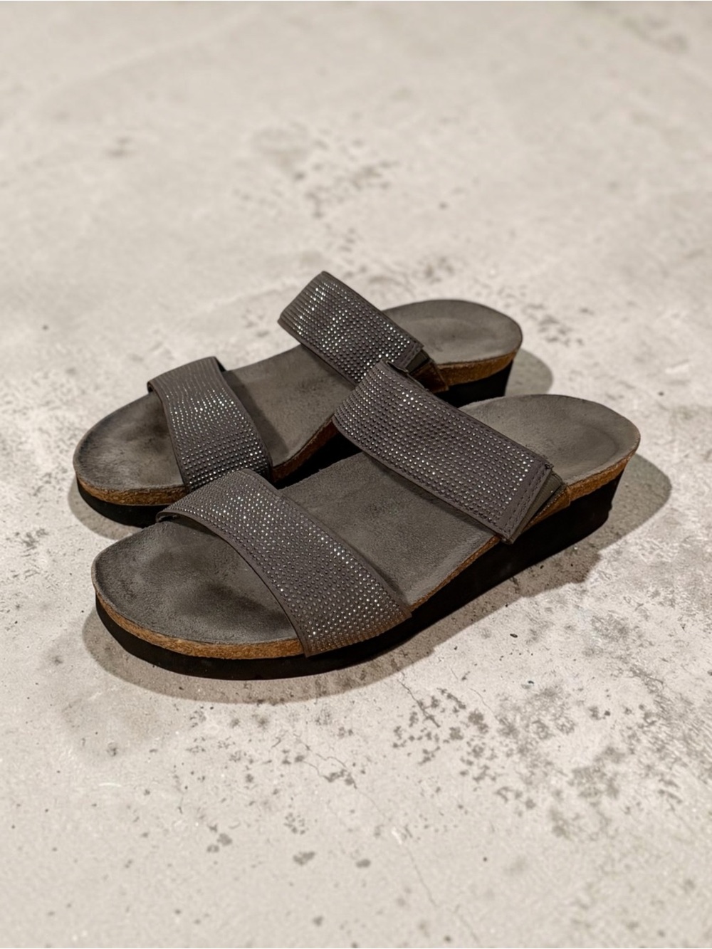 Naot Footwear Gray Rhinestone Double Strap Comfort Slide Sandals Women’s US 6.5